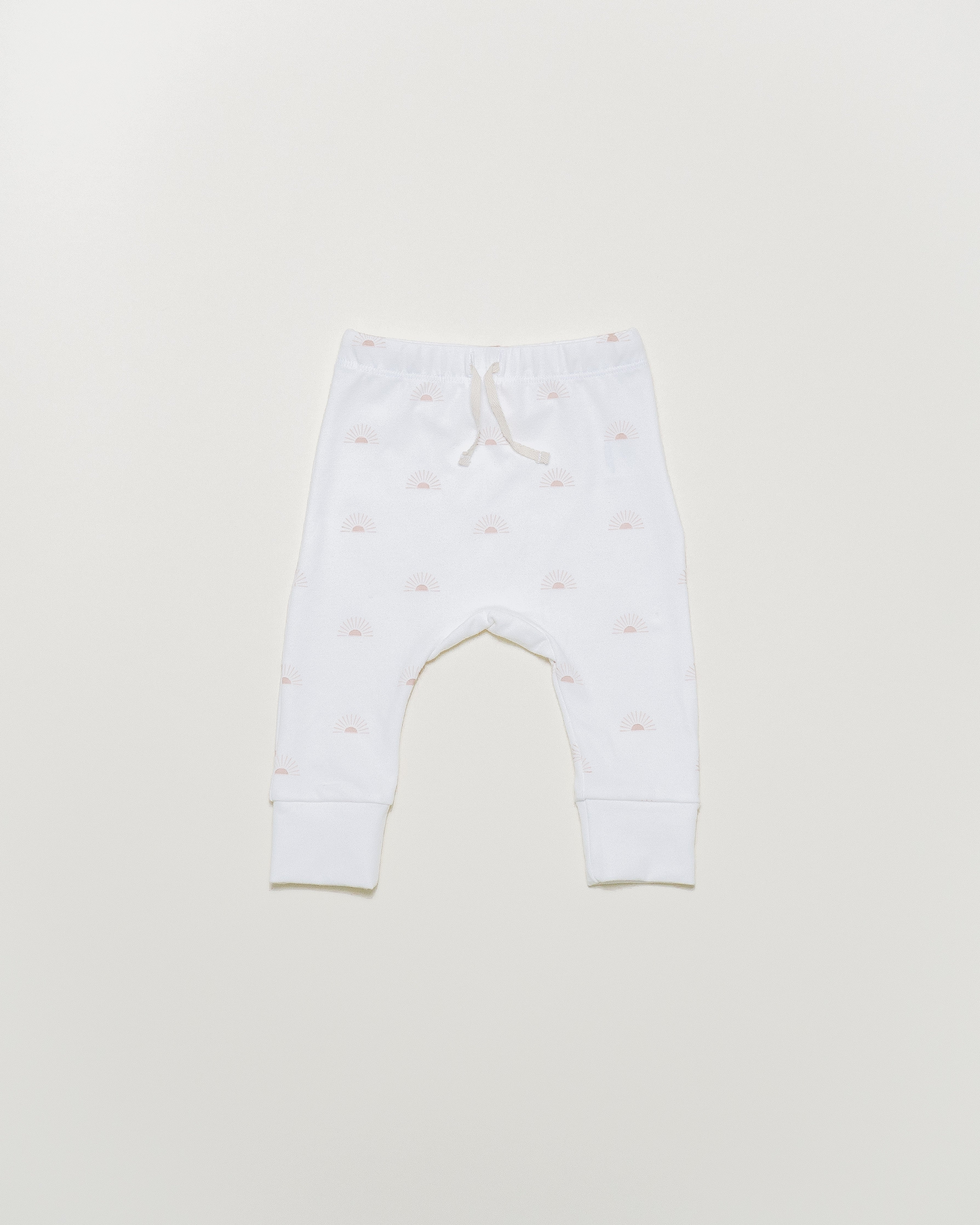 relaxed jogger || sand desert suns