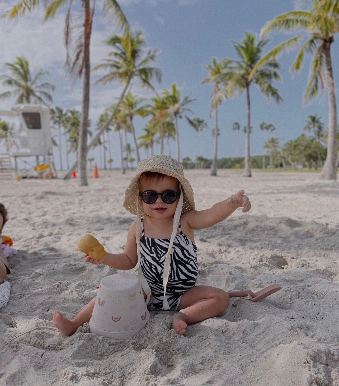 skylar toddler bucket hat || seashell